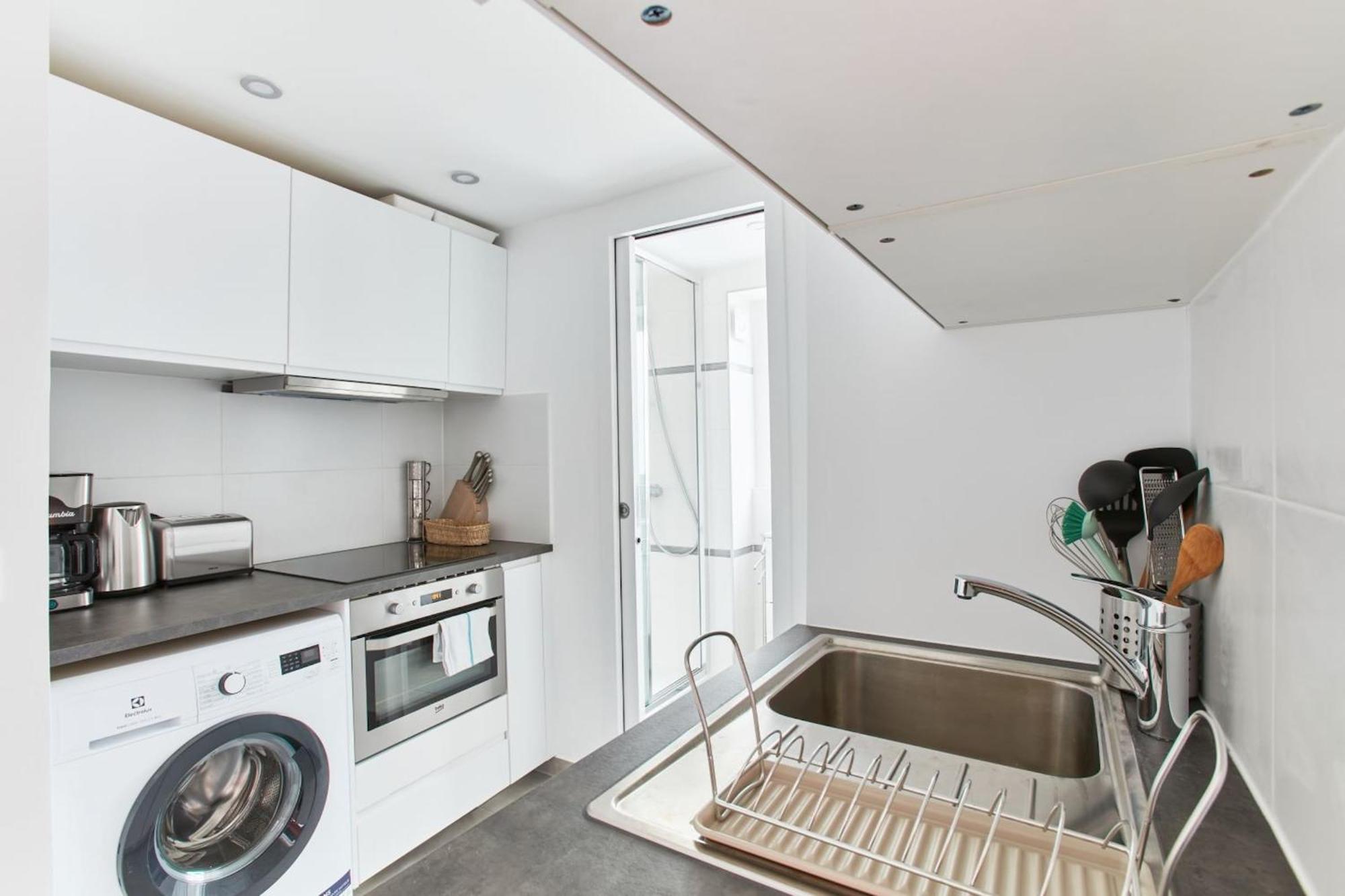 Montmartre & Sacre-Coeur Basilica - 1Br - Cityapartmentstay Paryż Zewnętrze zdjęcie